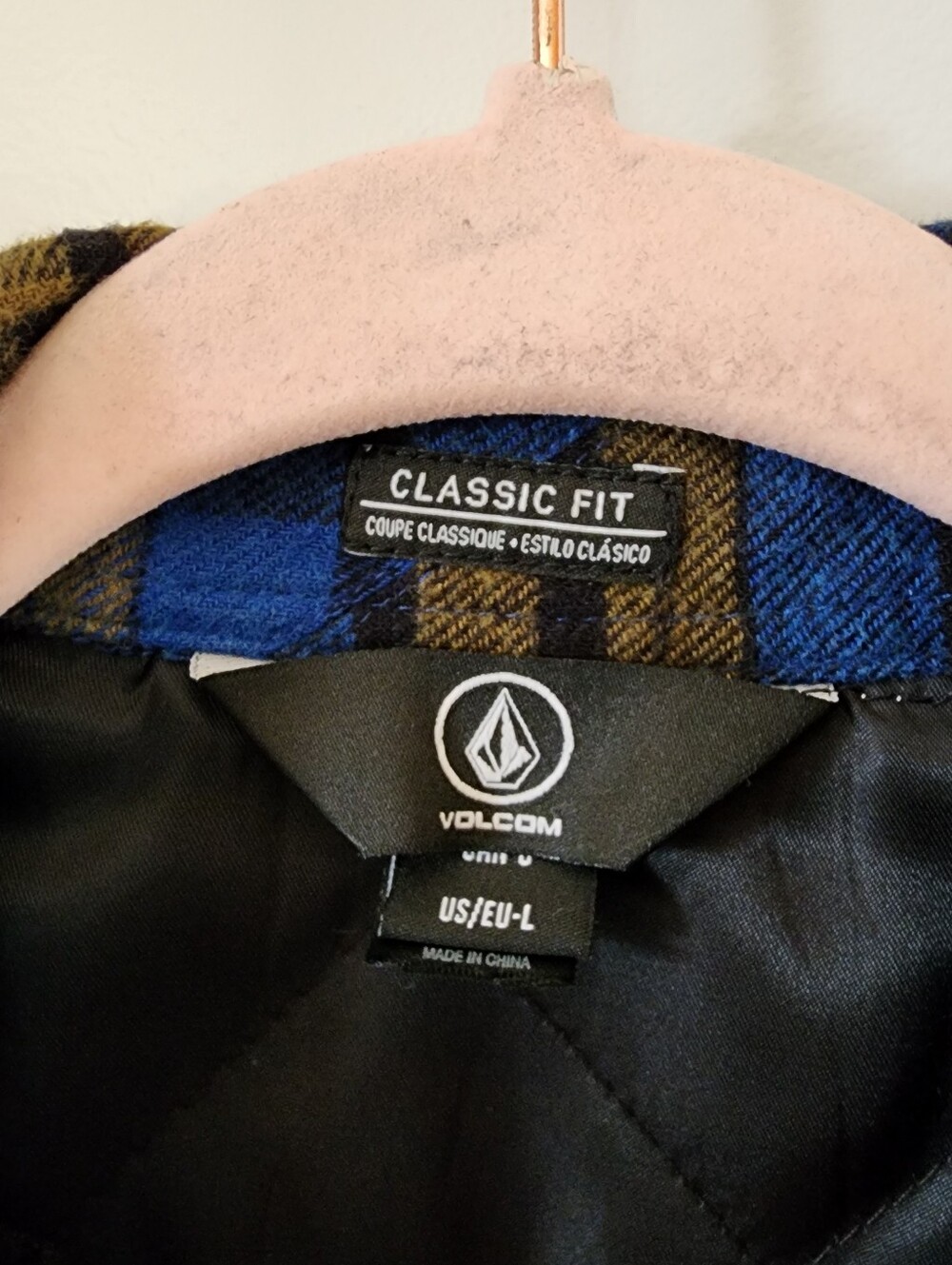 Volcom Jacket - Picture 4 of 7